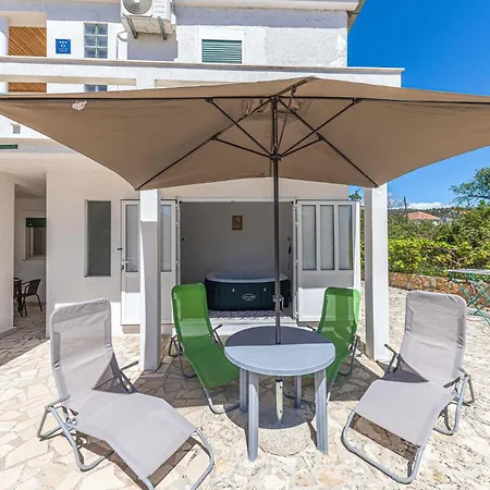 Gorgeous In With House Sea View * Vinišće